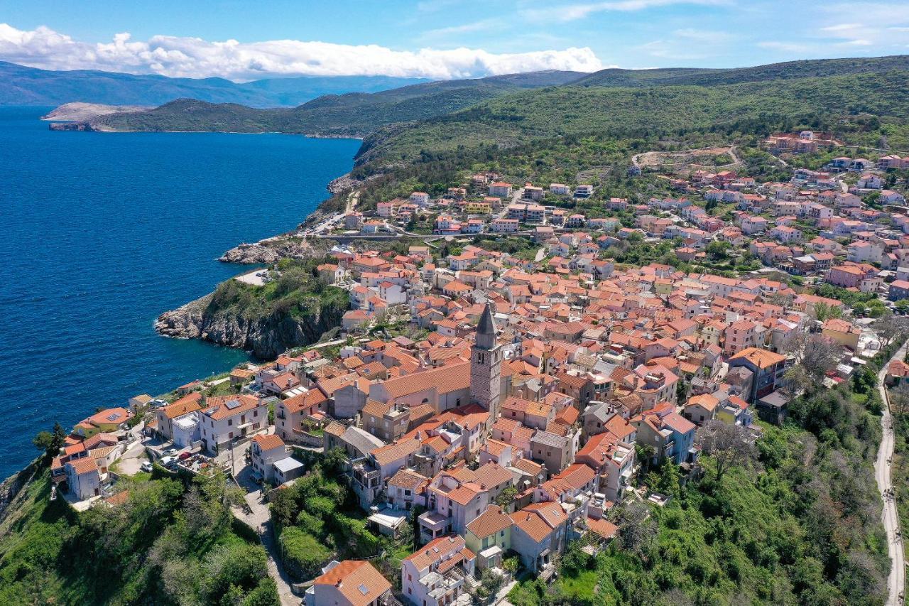 Moro Vrbnik Apartment Exterior foto
