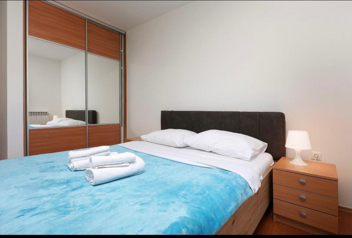 Moro Vrbnik Apartment Cameră foto